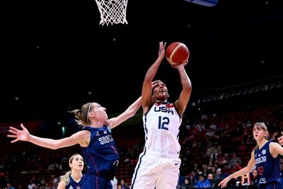 USA power into women's basketball World Cup semi-finals