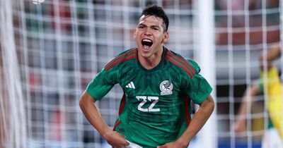 Manchester United 'monitoring' Hirving Lozano and more transfer rumours