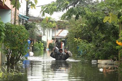 Tropical rains flood parts of Thailand, 5,000 seek shelter