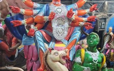 Theme-based Durga puja pandals in Hyderabad