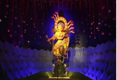 Kolkata Durga Puja pandal enlivens with 'Tandav