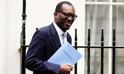 Treasury watchdog to ask Kwarteng to hand over growth forecasts