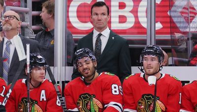 Luke Richardson teaching Blackhawks new systems in straightforward way: ‘It helps everybody’