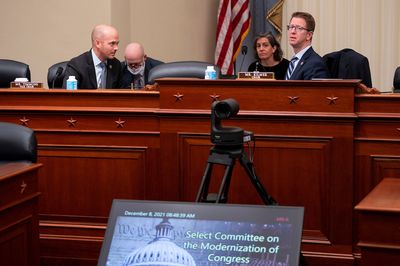 “Fix Congress” committee approves 24 recommendations in 3 minutes flat