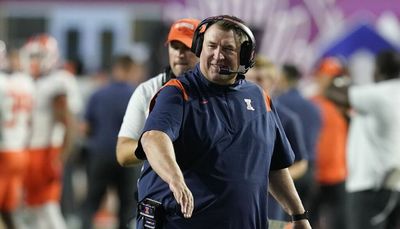 Illinois’ Bret Bielema isn’t making a big deal of his return to Wisconsin