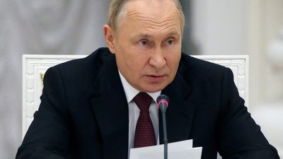 Russian President Vladimir Putin paves way for annexation by recognising Kherson, Zaporizhzhia as independent territories