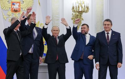 Defiant Putin proclaims Ukrainian annexation as military setback looms