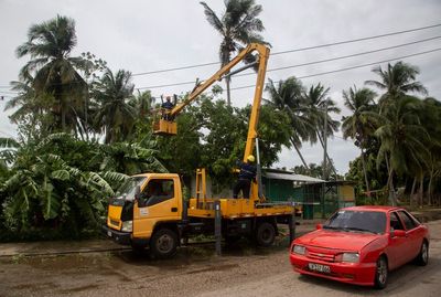 Cubans suffer as hurricane-caused power outage goes on