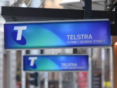 Ruling on Telstra-TPG deal due in December