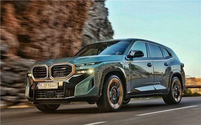 BMW reveals XM electric SUV