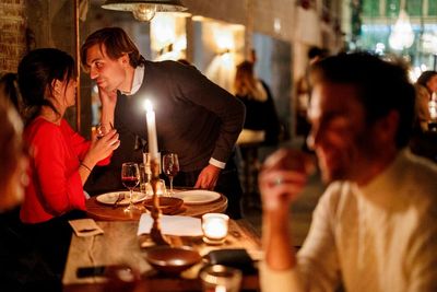 Dining in the dark: Brussels eateries tackle energy crunch