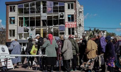 Dozens feared dead after Russian strike on civilian convoy near Zaporizhzhia