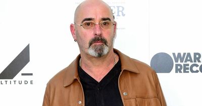Oasis guitarist Bonehead shares cancer diagnosis update
