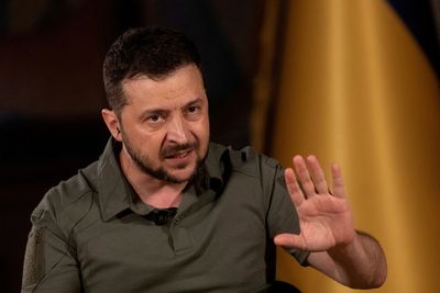 Ukraine's Zelenskiy meets military chiefs to discuss 'liberation' plans