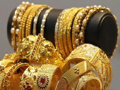 Bullion Market: Gold gains Rs 406; Silver jumps Rs 905