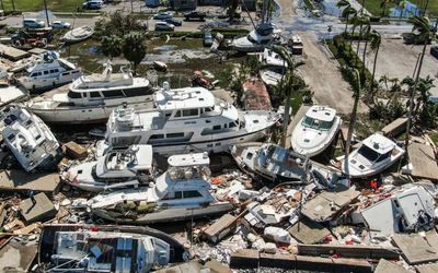 The fury of Hurricane Ian, an amazing planking cyclist and remembering Coolio