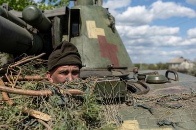 Ukrainian forces encircling Russian units around Lyman stronghold - spokesperson