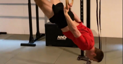 Ireland AM presenter Tommy Bowe shares circus-like upside down workout