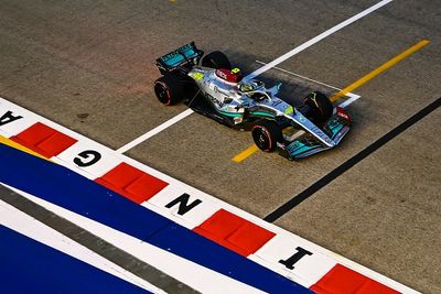 Mercedes still one-second off the pace in Singapore, says Hamilton