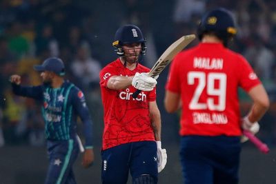 Phil Salt powers England to emphatic win over Pakistan as series goes to decider