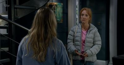 ITV Emmerdale fans spot blunder as Sandra makes plea to Liv