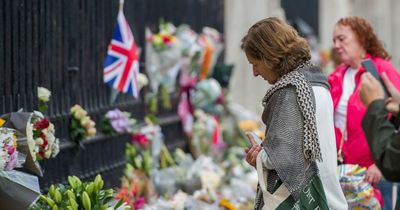 Buckingham Palace flooded with tens of thousands of letters since Queen's death