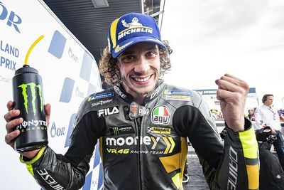 Last corner key to “unexpected” maiden MotoGP pole for VR46 star Bezzecchi