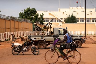 Troops in Burkina capital amid international condemnation of new coup