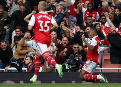 'Phenomenal' Arsenal sink Spurs to prove title credentials