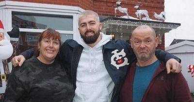 Gogglebox star issues warning to men as he opens up on family's cancer tragedy