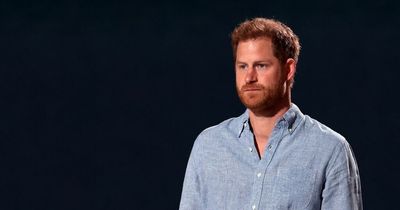 Palace aides in talks about whether they can 'stop' Prince Harry's memoir - source