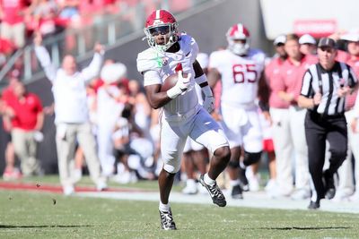 WATCH: Alabama RB Jahmyr Gibbs breaks off multiple 70-yard TD runs vs. Arkansas