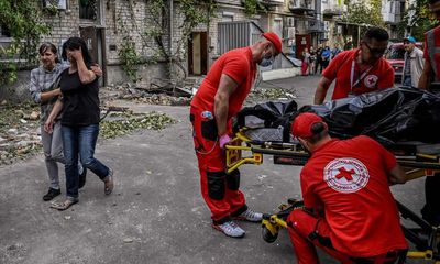 A day after it was ‘annexed’, crucial city returned to Ukraine