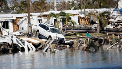 Florida death toll rises amid struggle to recover from Hurricane Ian