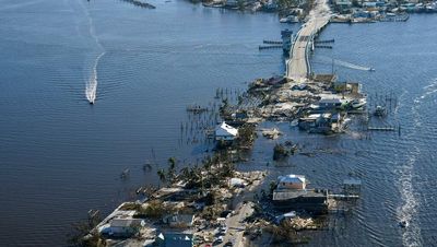 Florida death toll rises to 47 amid struggle to recover from Hurricane Ian