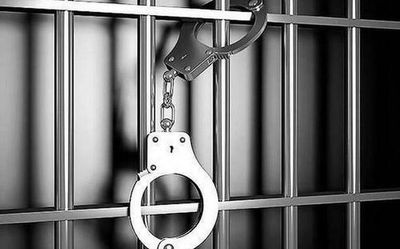 Fake call centre cheating U.S. citizens busted in Maharashtra; 16 people arrested