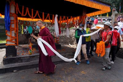 Famed US extreme skier gets traditional Nepalese funeral
