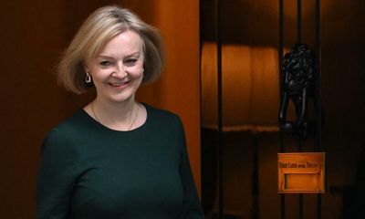 ‘Disconnected from reality’: Tory MPs plan rebellion over Liz Truss’s economic agenda