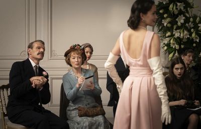 Mrs Harris Goes to Paris review – Lesley Manville trades her duster for Dior in feelgood froth