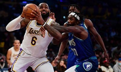 Patrick Beverley is impressed with LeBron James’ basketball IQ