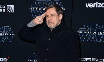 Mark Hamill calls for more drones for Ukraine to fight Russian invasion