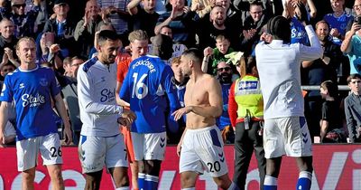 What Anthony Gordon and Tom Davies did that TV cameras didn't show as Everton spirit grows