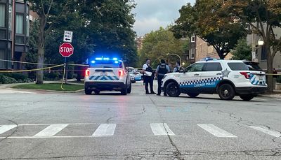 Chicago police officer fatally shoots man in Old Town