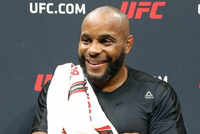 UFC Hall of Famer Daniel Cormier to referee WWE Fight Pit match at Extreme Rules
