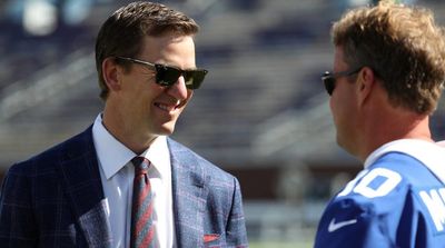 Eli Manning Reacts to ManningCast Spoof on ‘Saturday Night Live’