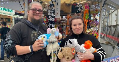 Couple win 10 teddies in an hour at Nottingham's Goose Fair