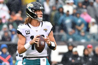 Watch: Ball slips out of Trevor Lawrence’s hand on fourth down