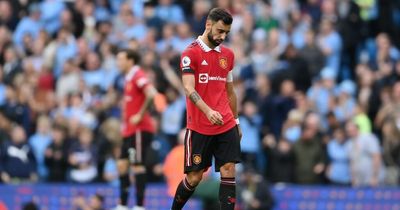 Erik ten Hag orders Manchester United meeting as Bruno Fernandes questions attitude vs Man City