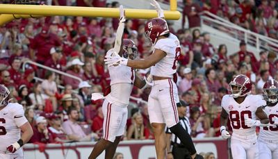 Alabama returns to No. 1 in AP College Football Poll