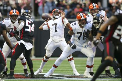 Browns can’t overcome mounting injuries, lose to Falcons 23-20